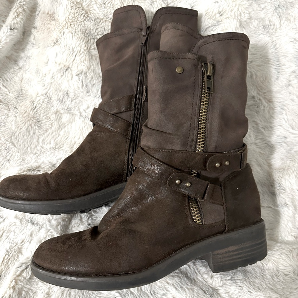 Carlos Santana Boots 9M Brown Suede